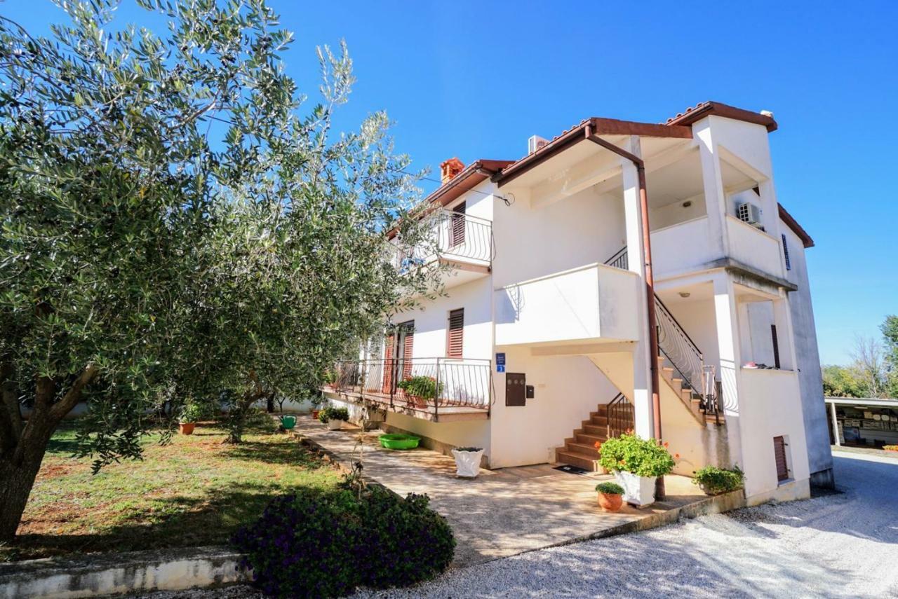 Apartment Daniela Savudrija Exterior foto